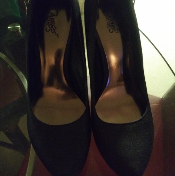Pumps - Picture 1 of 7